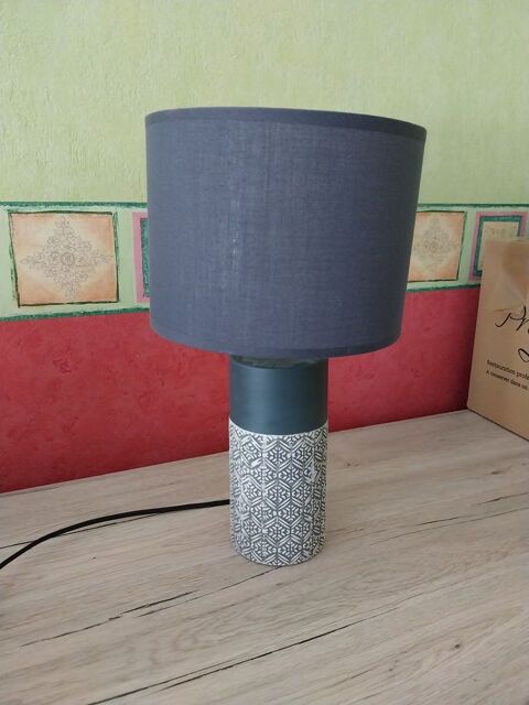 Lampe de chevet 10 La Vraie-Croix (56)