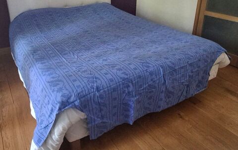 Housse de couette coton bon etat bleue 220 X 200cm 15 Villiers (86)