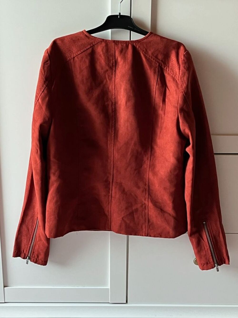 Veste femme Cama&iuml;eu en su&eacute;dine Vêtements