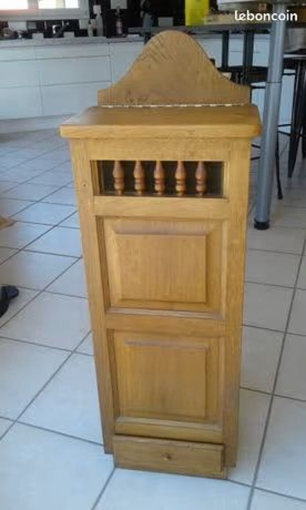 huche &agrave; pain Meubles