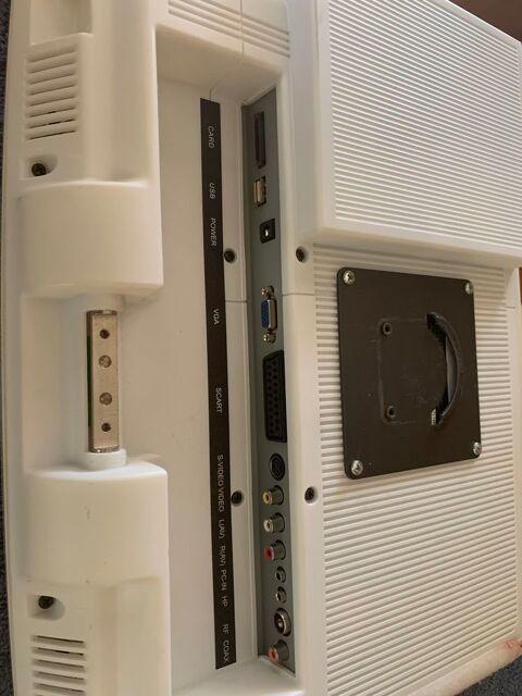 T�l�vision avec DVD int�gr� 12 volts 75 B�ziers (34)