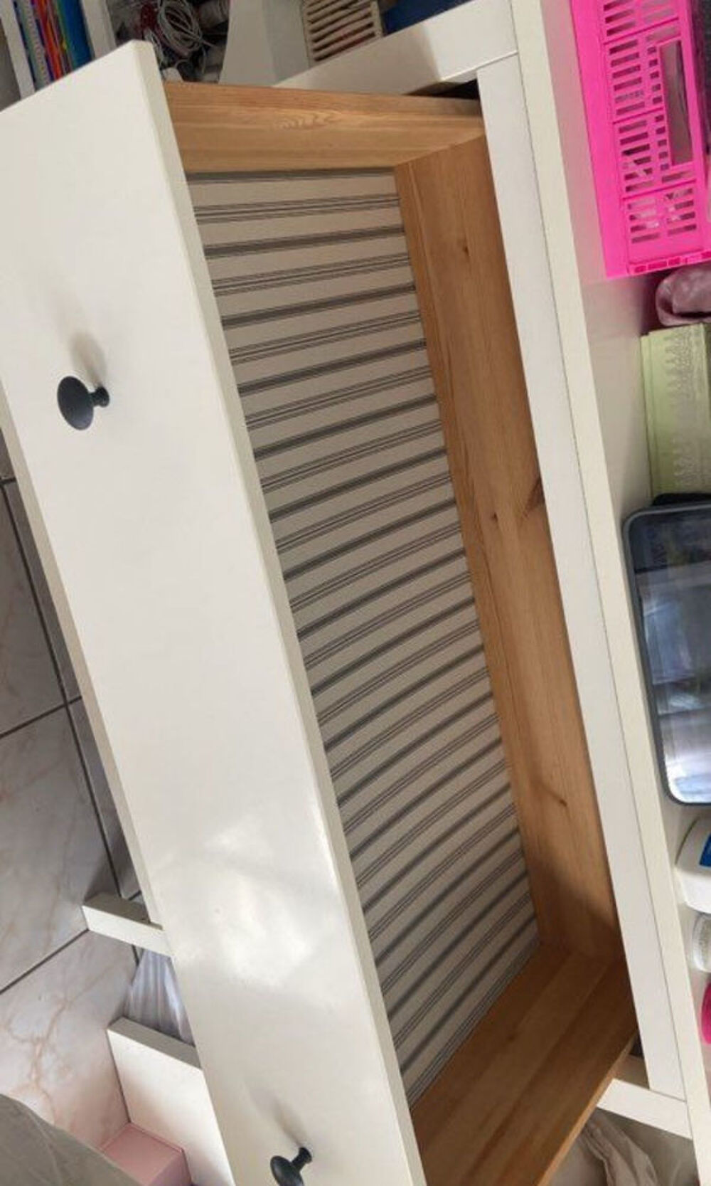 Meuble avec 3 tiroirs Meubles