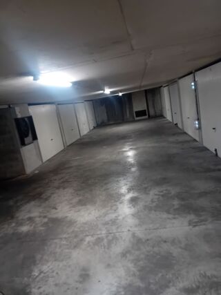  Parking / Garage � louer 13 m�