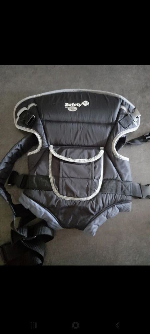 Porte b�b� 10 Saint-Pierre-sur-Dives (14)