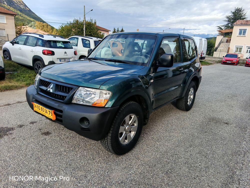 Pajero 2.5 Turbo Diesel 2006 occasion 05300 Laragne-Mont&eacute;glin