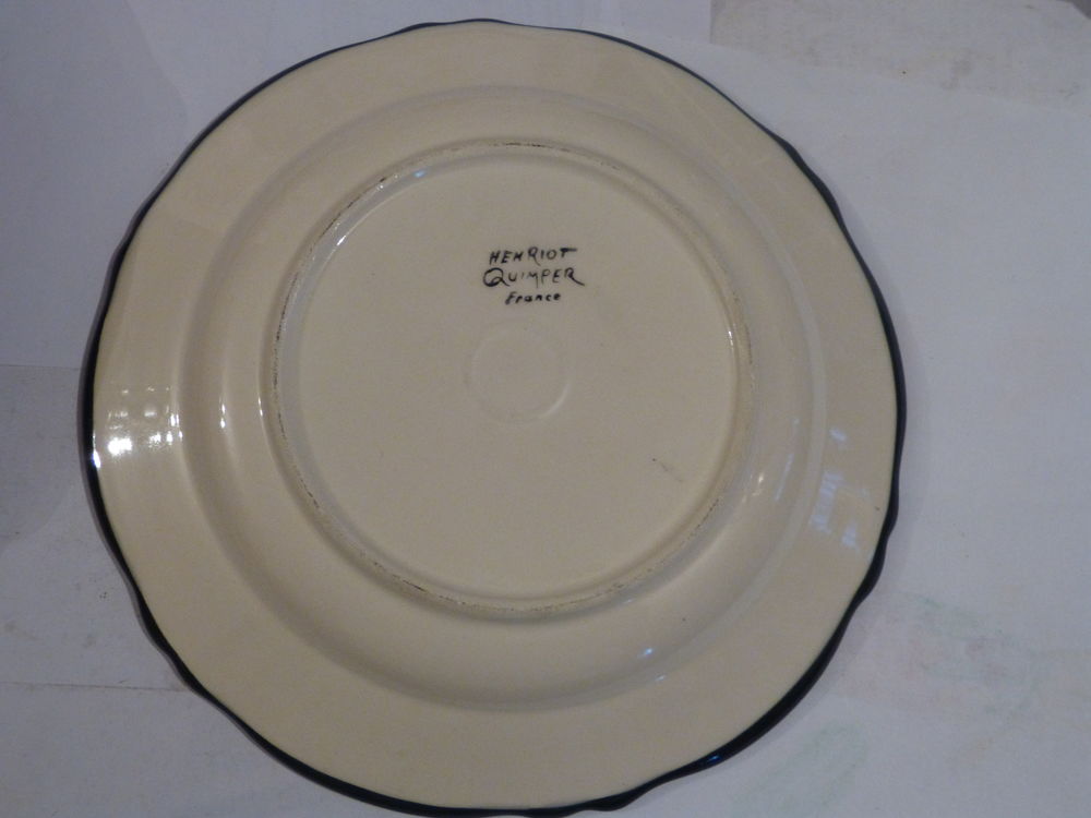 ASSIETTE HENRIOT QUIMPER tete de breton cheveux marron roux 