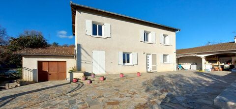   SAINT MARTIN LA PLAINE MAISON T6 sur 3301 m2 de Terrain Maison - 6 pi�ce(s) - 146 m�