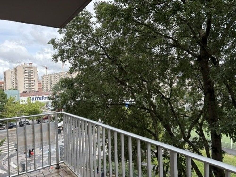 Vente Appartement appartement  T3 Villeurbanne 69100  quartier gratte de ciel Villeurbanne