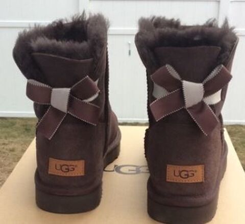 MINI BAILEY (UGC)
101�
Tige en cuir su�de et peau de m 101 Aix-en-Provence (13)