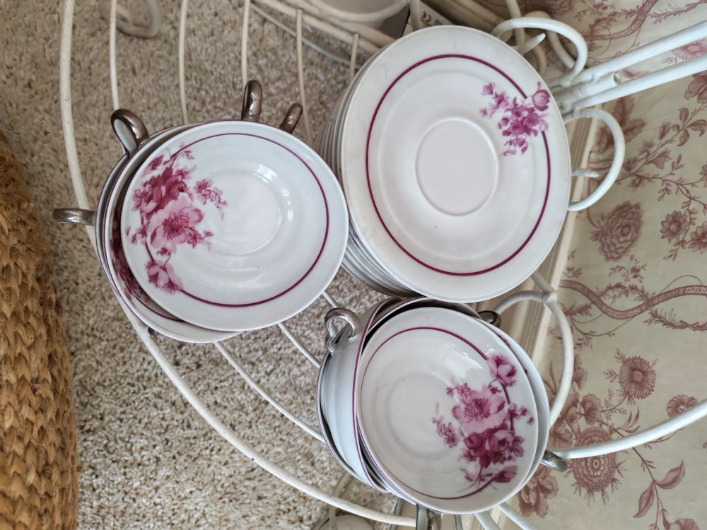 &Eacute;l&eacute;gant service th&eacute; ou caf&eacute; vintage en porcelaine de Limoges Décoration