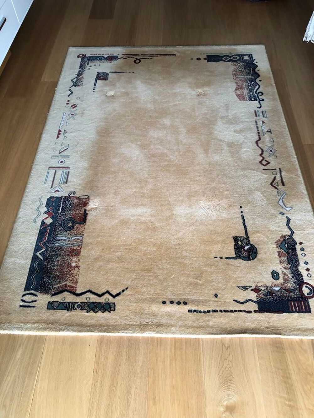 Tapis d&eacute;coratif &agrave; motifs traditionnels Décoration