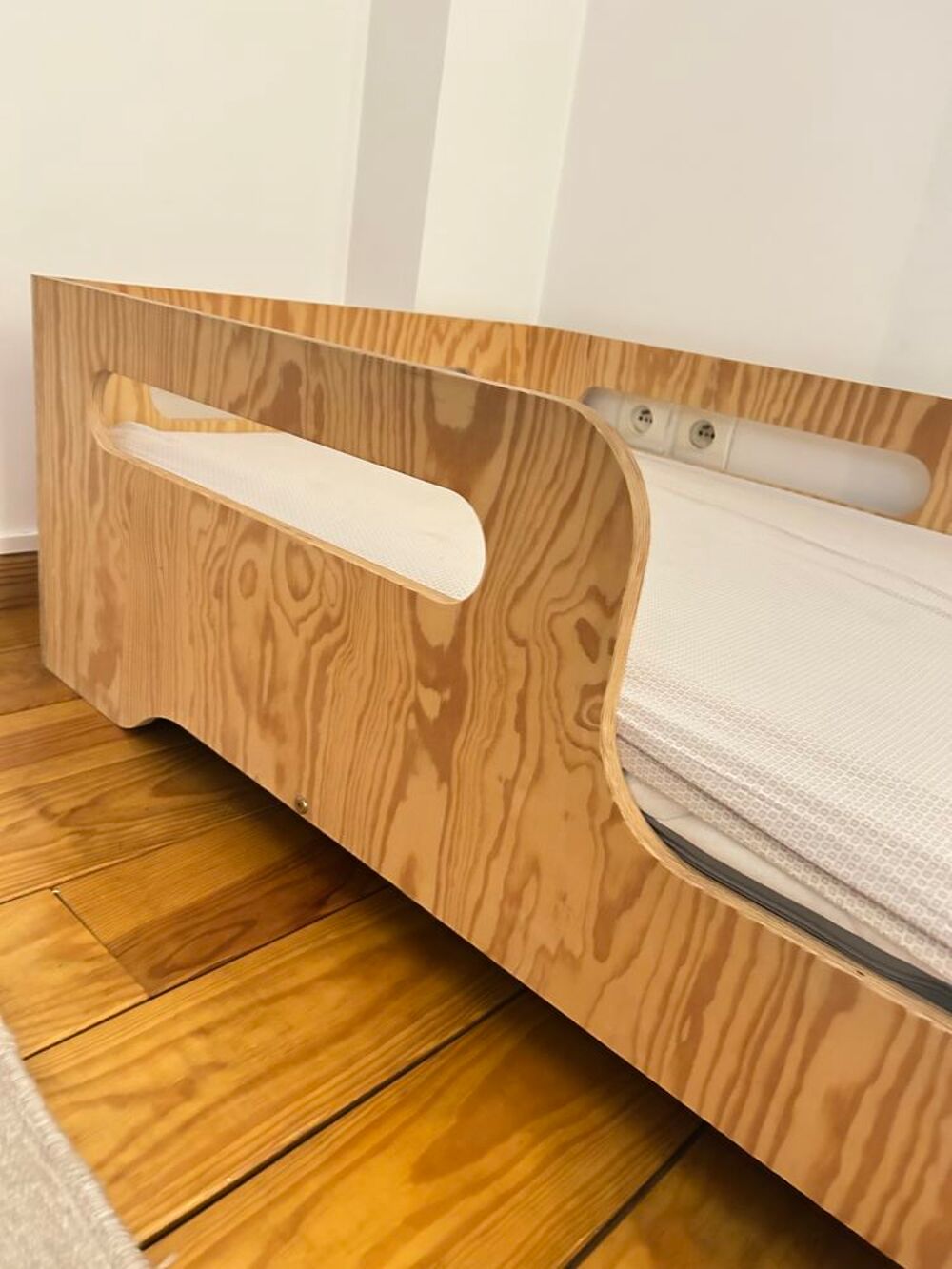 Lit enfant Montessori + matelas Mobilier enfants