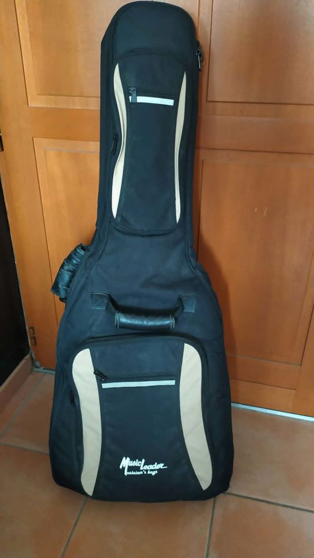 DIVERS INSTRUMENTS DE MUSIQUE Instruments de musique
