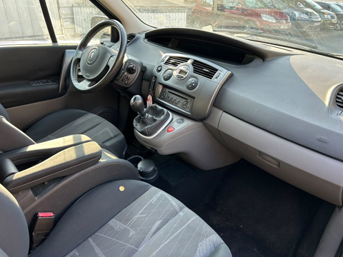 Renault Sc&eacute;nic II Scenic 1.9 dCi 120 Confort Authentique 2005 occasion Meaux 77100