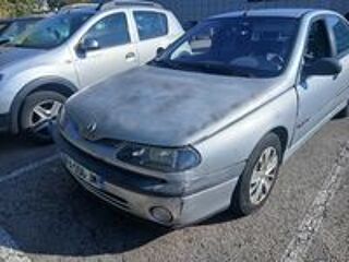 Laguna 1.6 16V Confort 1998 occasion 42000 Saint-&Eacute;tienne