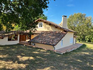  Maison à vendre 6 pièces 196 m²