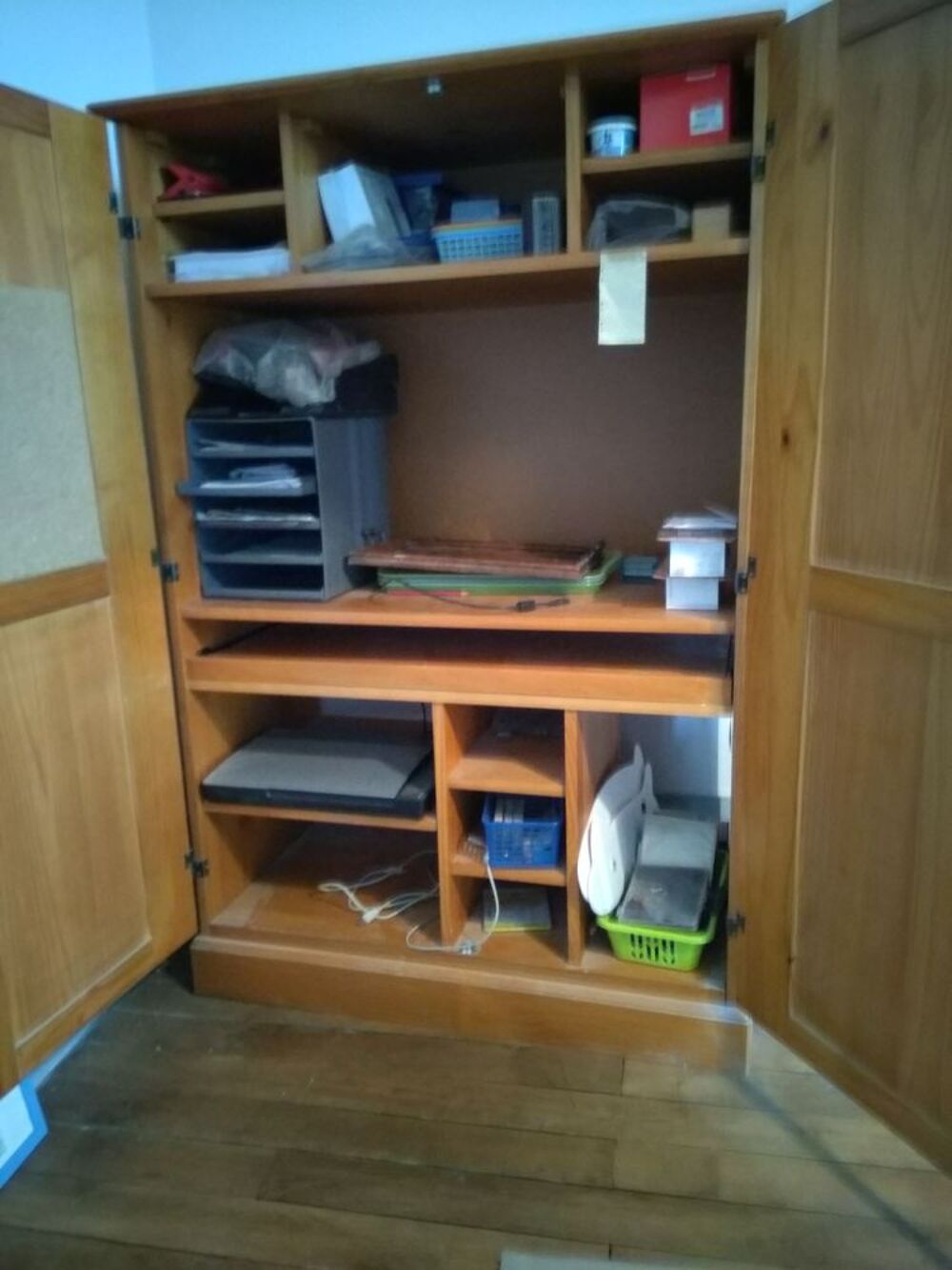 armoire en pin multimedia Meubles