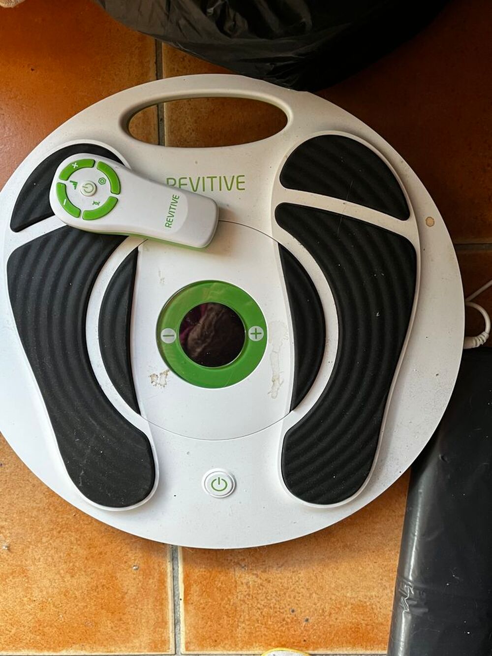 Appareil de stimulation pour jambes Revitive Pharma Sports
