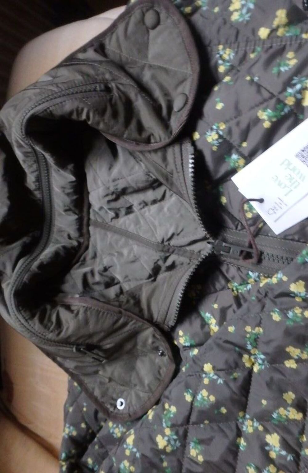 Manteau long coupe oversize vert fonc&eacute;, capuche, taille L Vêtements