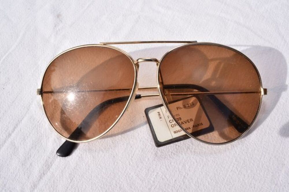 Paire de Lunettes PHARMASOL NEUVE Bijoux et montres