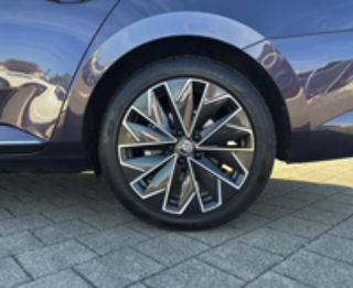 Superb Combi 1.4 TSI PHEV 218 ch DSG6 Laurin & Klement 2022 occasion 59000 Lille