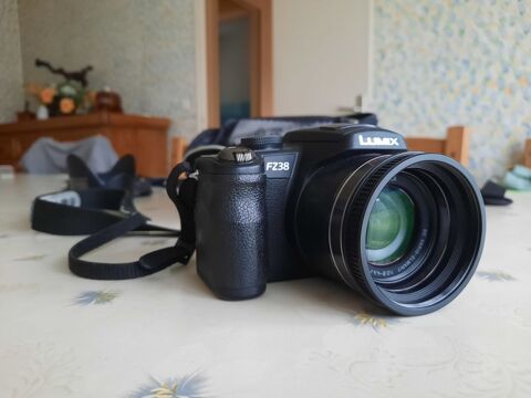 Appareil Photo Panasonic Lumix FZ 38 79 �tauliers (33)