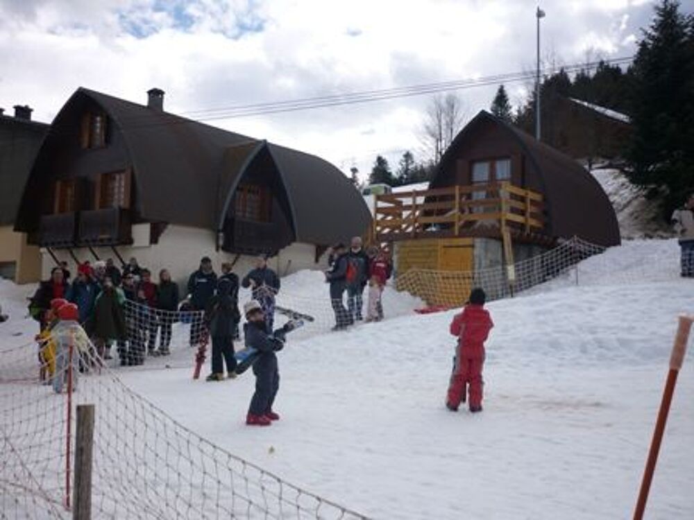   Pyrénées:  Gite pied  pistes14 places 850€/S station Mourtis Vacances  / Offres de location 