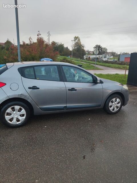 Renault megane iii Mégane III dCi 90 FAP eco2 Authen