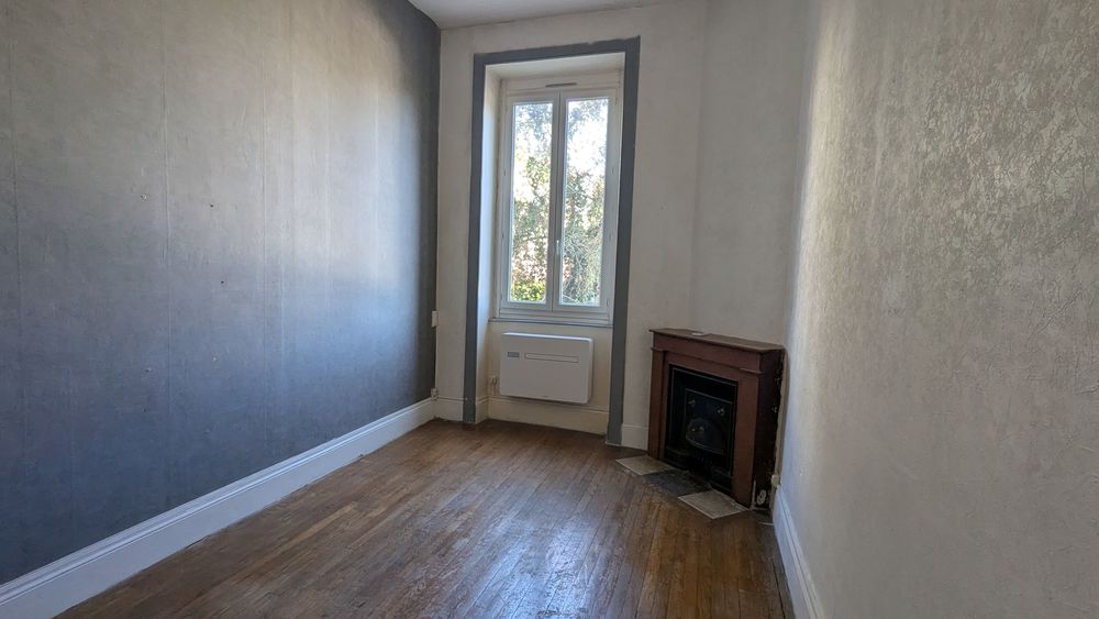 Location Appartement Vrai F3, bel ancien climatisé, résidentiel, Montchat tramT3 Lyon 3