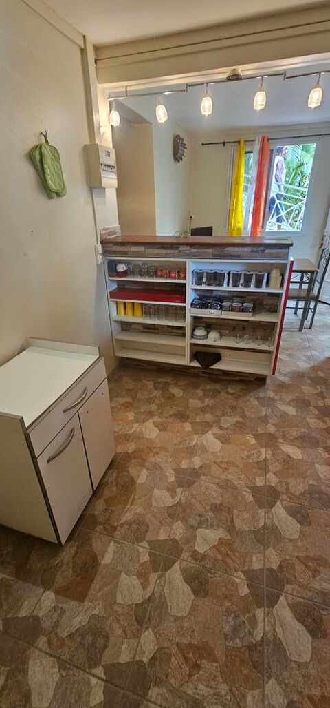  Appartement  louer 1 pice 60 m