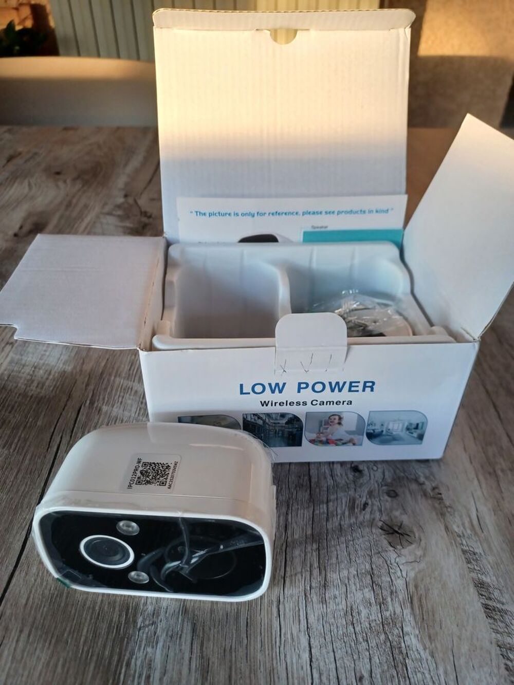 Cam&eacute;ra de surveillance WIFI Photos/Video/TV