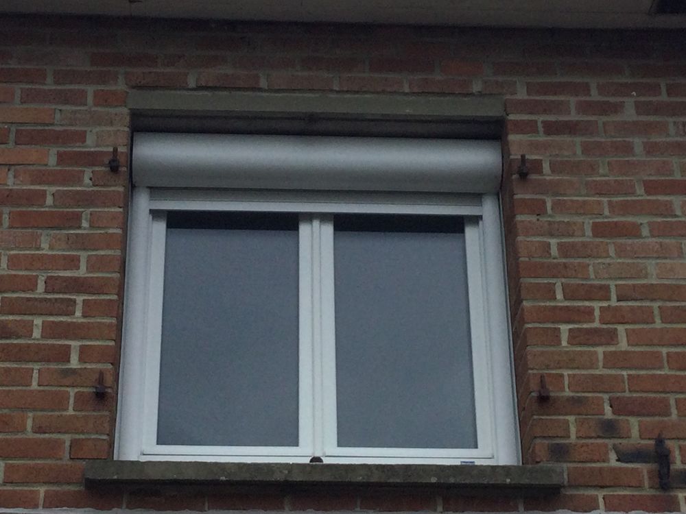 3 fen&ecirc;tres PVC avec persiennes Bricolage