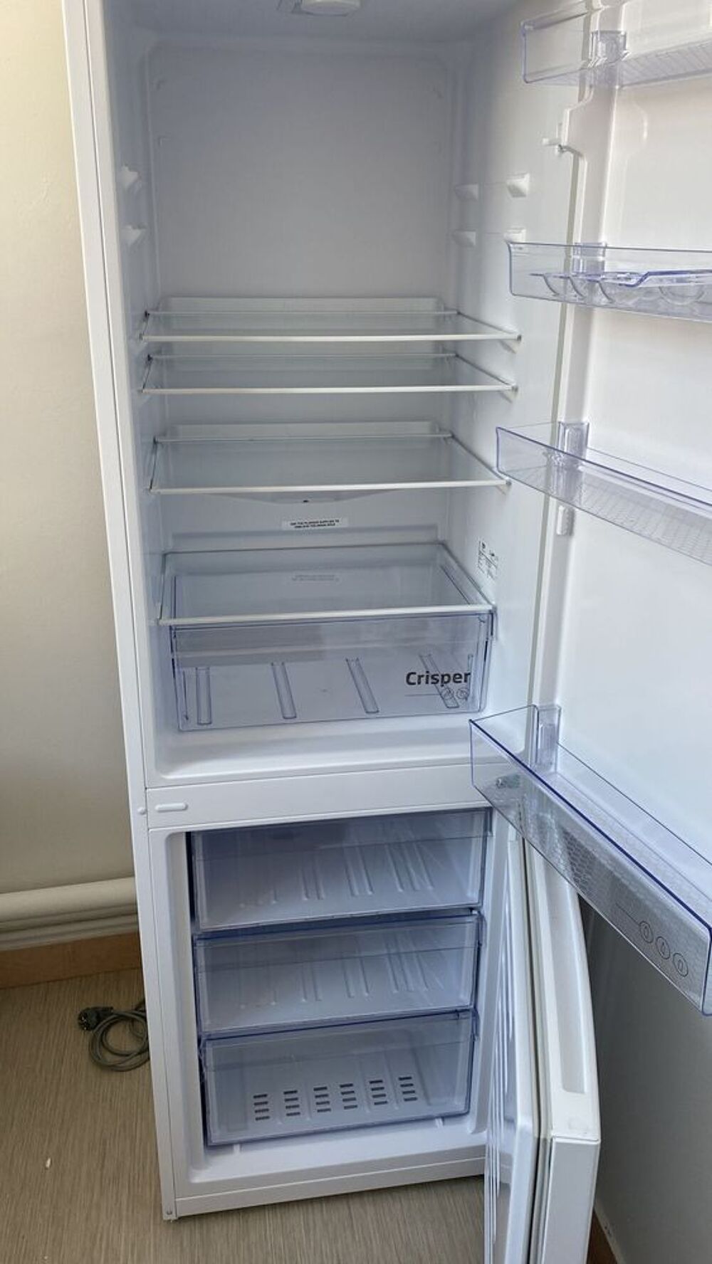 r&eacute;frig&eacute;rateur beko Electroménager