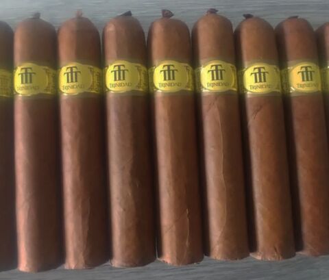 12 Trinidad Topes Mons-en-Bar�ul (59)