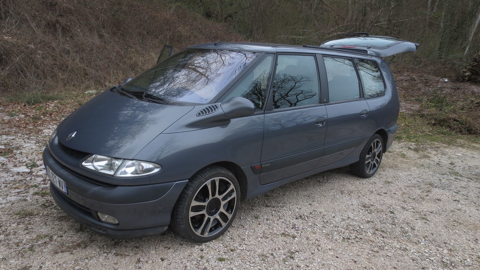 Renault espace 2.2 DCI - 115 The Race