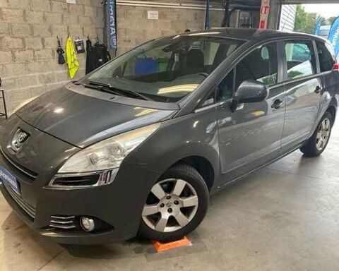 Peugeot 5008 1.6 HDi 110ch FAP BVM6 Business Pack 5pl