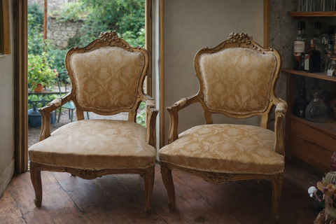 
Superbe paire de fauteuils style Louis XV Saint-Seurin-de-Cadourne (33)