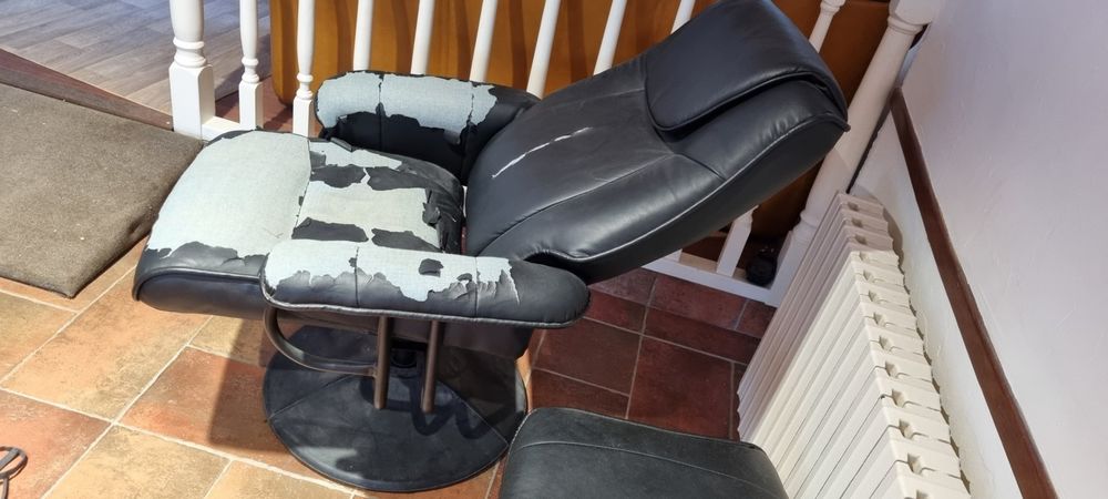 Fauteuil de relaxation avec repose pieds &amp; T&eacute;l&eacute;commande Meubles