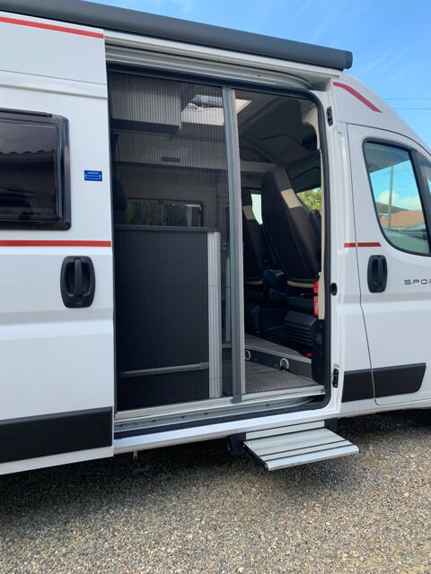 ROLLER TEAM Camping car 2023 occasion Royan 17200