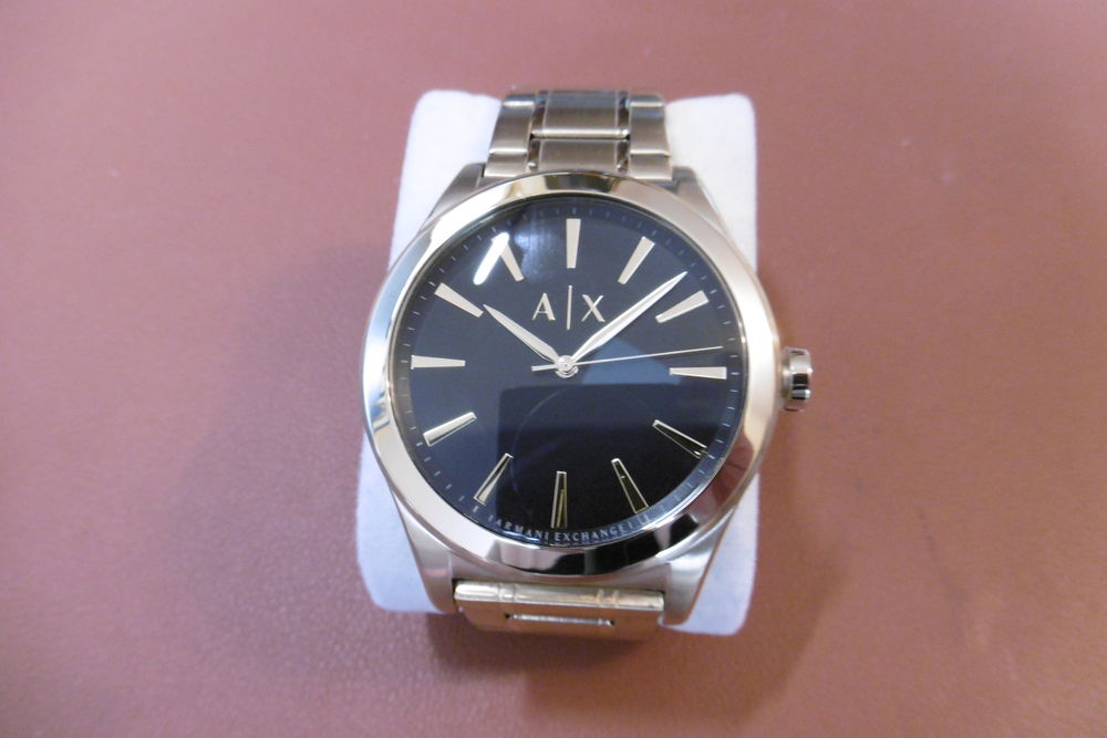 Montre Armani Exchange NEUVE jamais port&eacute;e Bijoux et montres