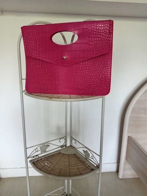 . sac de soir�e pour femme neuf jamais utilis� 5 Saint-Germain-l�s-Arpajon (91)