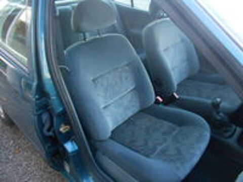 M&eacute;gane Classic 1997 occasion 73420 Drumettaz-Clarafond