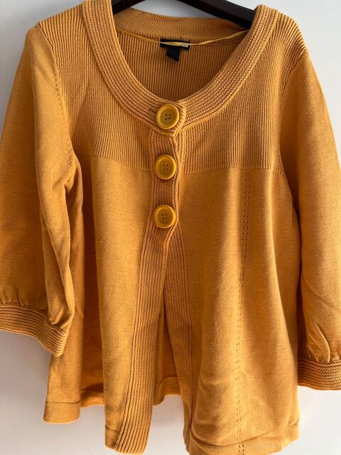 Veste 3 boutons 10 Villiers-sur-Marne (94)