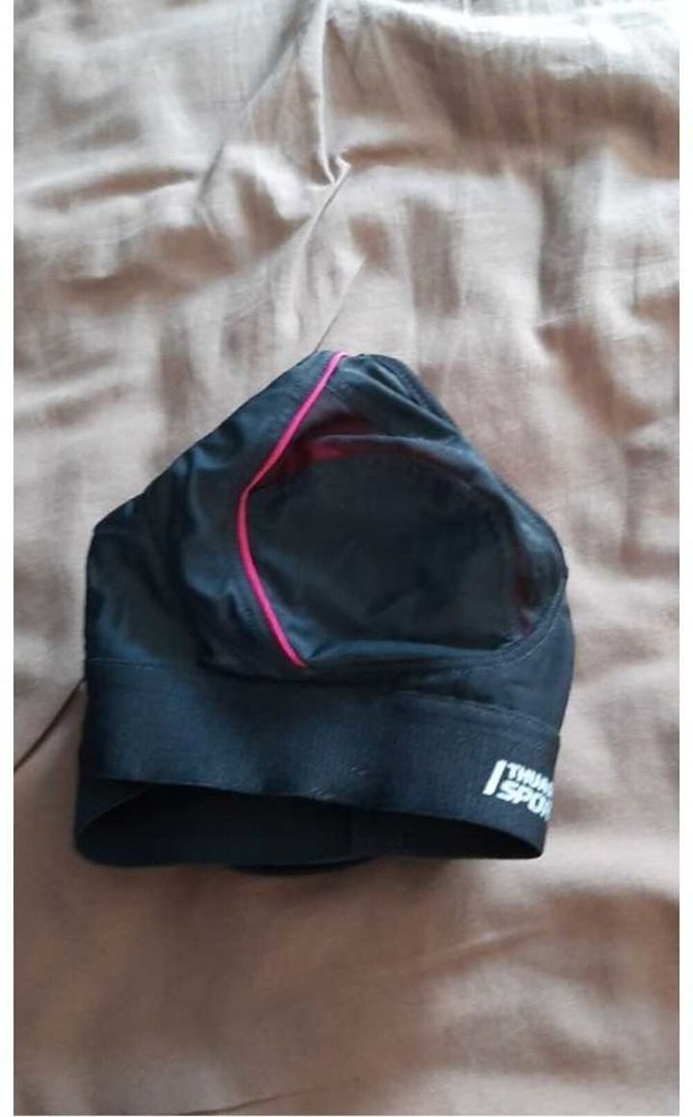 brassi&egrave;re sport thusane Vêtements