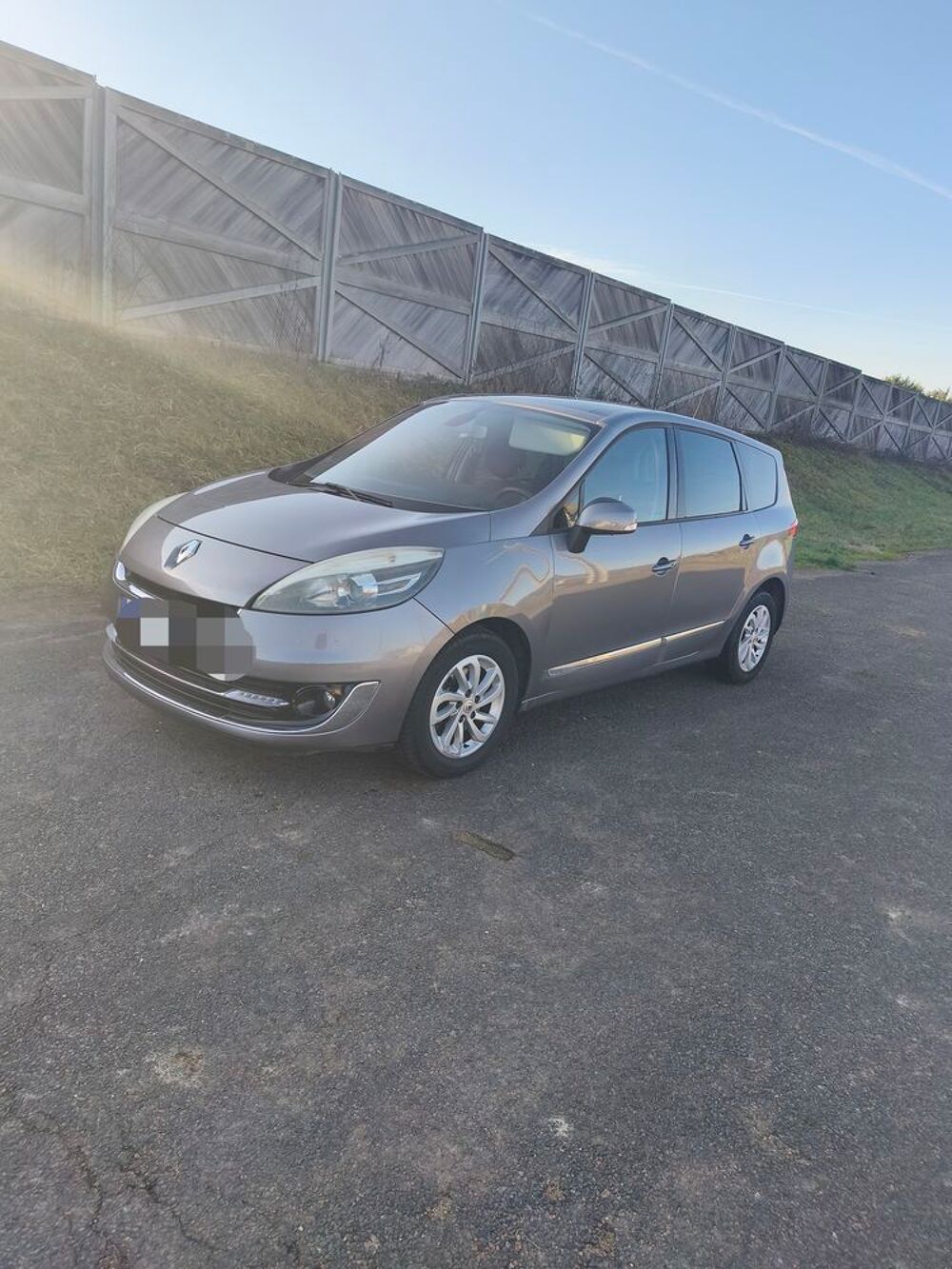 Sc&eacute;nic III Scenic III dCi 130 FAP eco2 Business Energy 2012 occasion 89300 Joigny