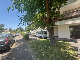  Appartement à louer 3 pièces 73 m² Bordeaux