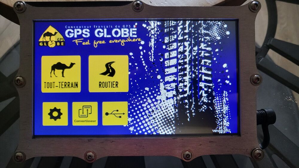 &Eacute;cran GPS GLOBE Multifonction pour Tout-Terrain et Routier Matériel informatique