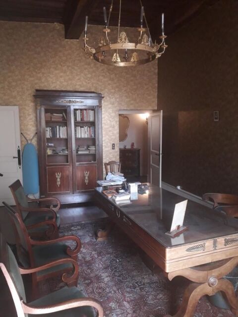 Ensemble bureau, secrtaire, bibliothque, fauteuil, lustre 2400 Bourg-en-Bresse (01)