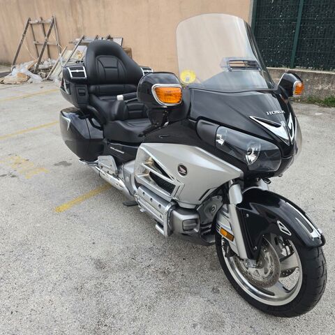 Moto HONDA 2013 occasion Saint-Maximin-la-Sainte-Baume 83470