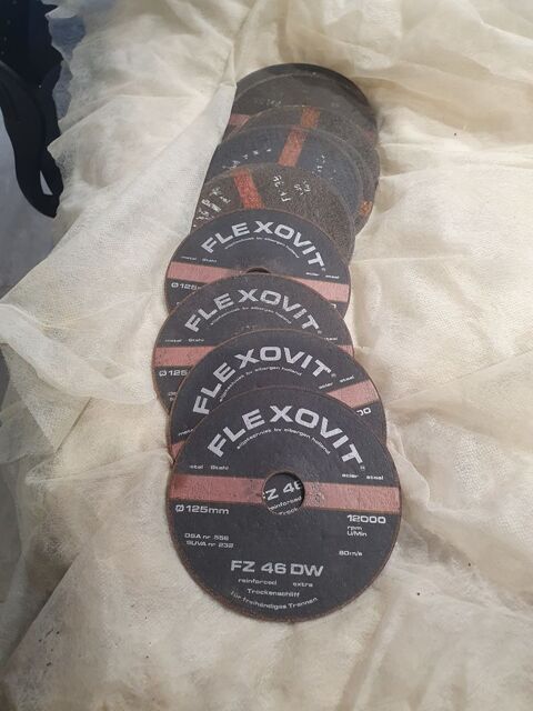 10 DISQUE METAL 125 30 Saint-Marcellin (38)